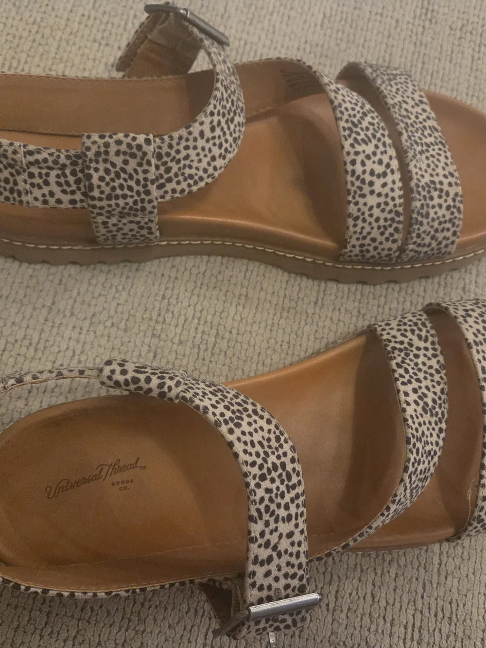 Universal Thread Cream and Black Speckled Strap Sandals - Picture 5 of 5